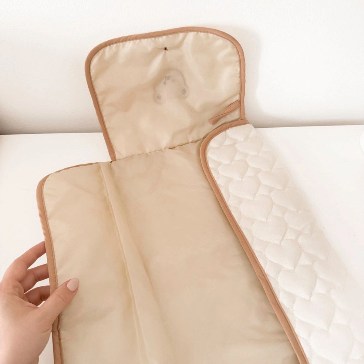 Trocador de Fraldas Portátil Bear - Practical for Any Situation